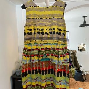 Gorgeous colorful dress 💃🏼